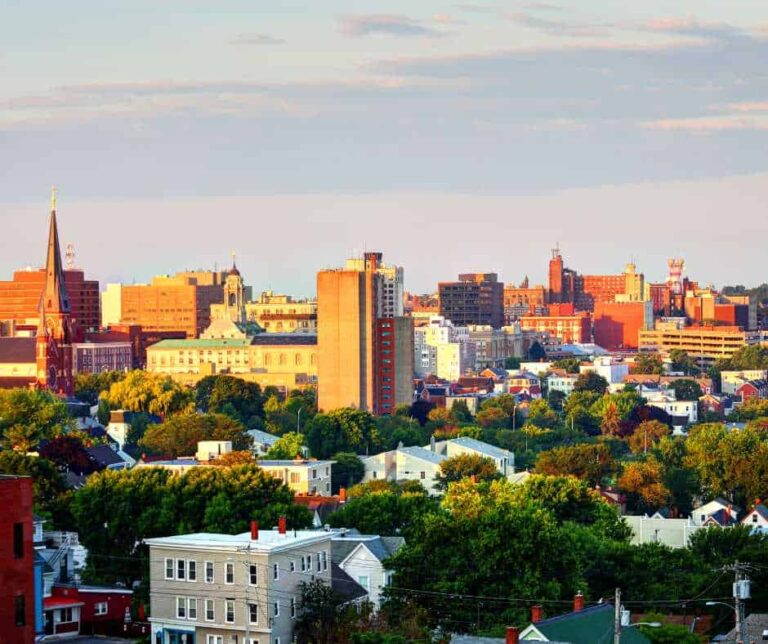 Drug Rehab Services in Maine | Portland Treatment PHP IOP in Maine